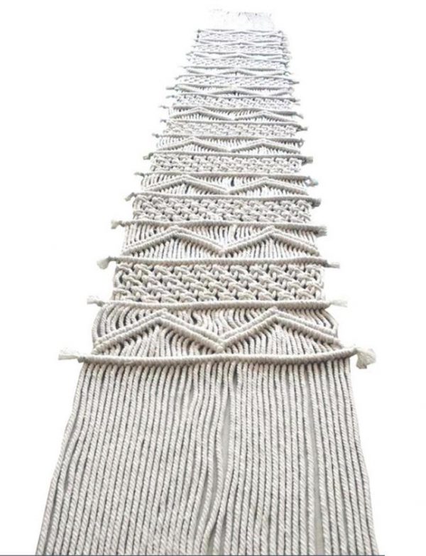 CHEMIN DE TABLE TAPESTRY