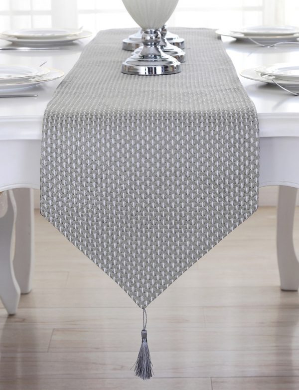 CHEMIN DE TABLE CLOTH