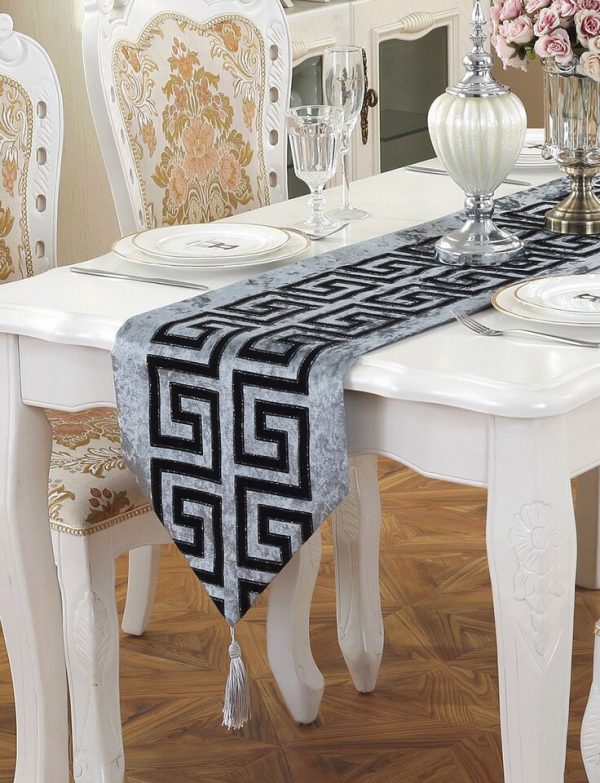 CHEMIN DE TABLE FLAG